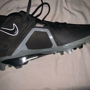 nike alpha cleats